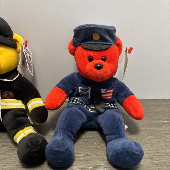 Vtg Team Bears Unity American Courage Police Dept And Firefighters Bears Toy 7" - Picture 3 of 6